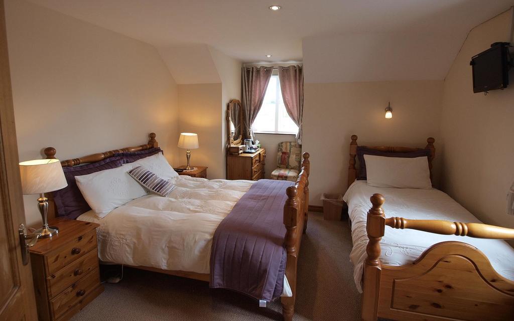 Bed and Breakfast Glencove Енніс Екстер'єр фото